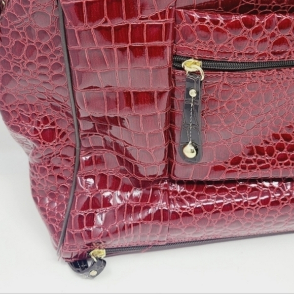 Samantha Brown | Red Faux Leather Crocodile Print Travel Bag (One Size) - Picture 9 of 16